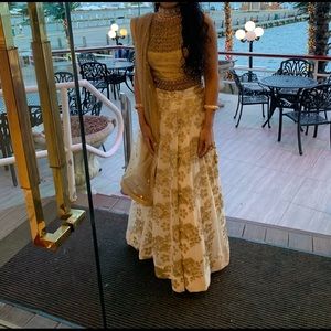 White & Gold Lengha/Lehenga